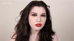 Goddess Lily Lou – Worship My Face and Lips