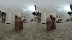 xxSmiley – Feet joi in VR