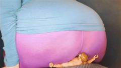 Smothered By Your Teachers Giant Ass – Giantess Brianna Kelly