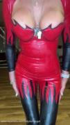 LADYDARKANGEL  – A Tease And In Need Of A Shine