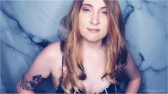 Angel Au Lait – Suck Your Own Dick