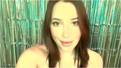 Babyheavanian – She is beautiful in any light