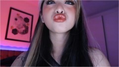 ClaudiaHon – Lip and Spit addiction
