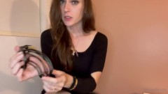 Dani Divinity – Your key looks better in my hands Full clip Mommy opens her mail