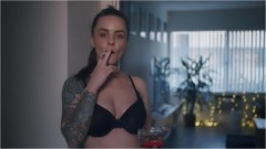 Dani Lynn – Smoking in Bra at Sunset