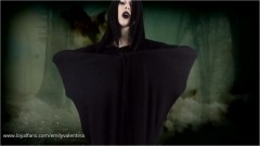 Emily Valentina – Possessed