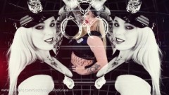 Empress Annabel Grace – The Erotic Cage!