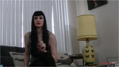 Femdom Puppy Play – Nyxon’s Messy Roommate Becomes Her Pet