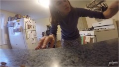 Godqueen Giantess – almost stepped on them