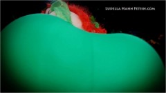 Ludella Hahn – Ivys Expanding Power
