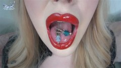 Lulublue – Giantess Eats Handfuls Of Tiny Men