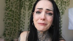 Luna Kyzz – Crying for Daddy