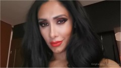 Miss Alexya – Mind Fucking You With My Eyes Lips Stare and Get Weak