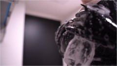 Miss Ellie Mouse – Sexy Maid in Latex and Foam