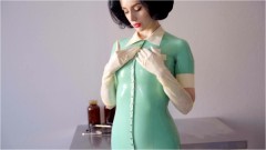 Miss Ellie Mouse – The Nurse of Your Dreams in Latex and Surgical Gloves