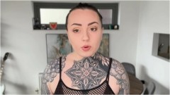 Miss Valentina – Dump The Bitch