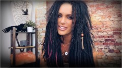 MistressRavenFD – Do you just scissor with that clit
