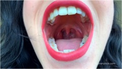 Molly Darling – Giantess Teases and Eats You – Vore