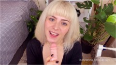 Molly Darling – Mommy loves you 4K