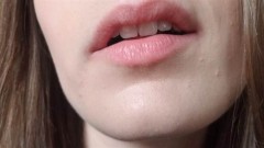 Nina Crowne – HD Close-Up Mouth Cum