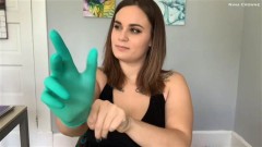 Nina Crowne – Mommy Milks You