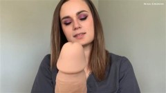 Nina Crowne – Physical Therapist Massages You to Cum