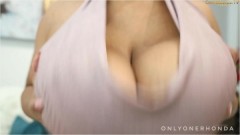 OnlyOneRhonda – Titty Show