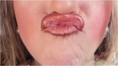 Petite Mercy – Metallic Bronze Lipstick Lips Smelling