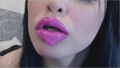 PrincessDi – Pink Dripping wet Lips