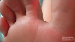 SashaCurves – The Giantess VIP Room Feet First