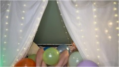 SneezeGoddess – Fun in a Room Full of Balloons