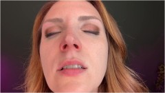 SneezeGoddess – Snotty Pignose Sneezes