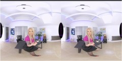 The English Mansion – Her Boss Her Bitch – VR – Princess Aurora