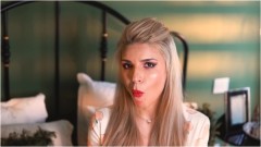 TheAlexaCreed – Munching