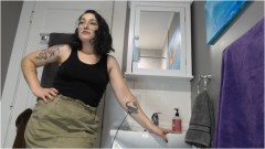 saradoesscience – Catching My Friend’s Brother Jacking Off