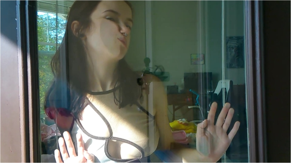 GoddessMayHere – Custom Clip Window Smear