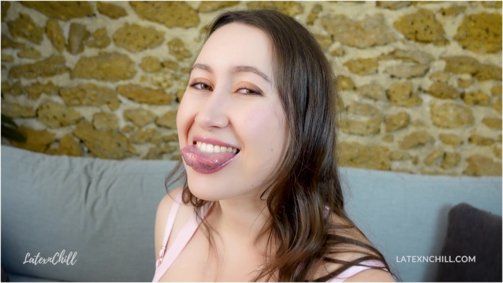 LATEXnCHILL – Goddess Tongue Tease