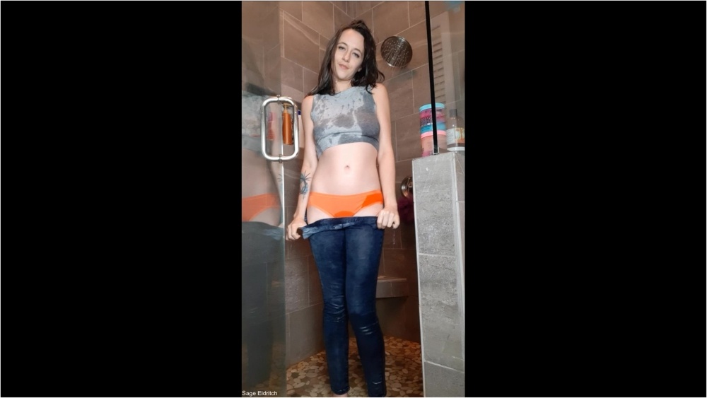 Sage Eldritch – Wetting Jean Leggings and Stripping in the Shower