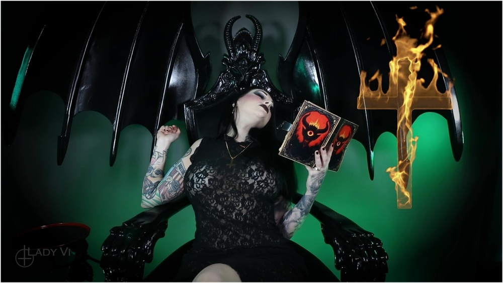 Satanatrix – The Black Tithe – Devotional Masturbation Ritual 4K – Lady Vi