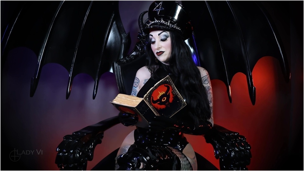 Satanatrix – UnHoly Week Day 1 – ”Fuck Your Palm” Sunday 4K