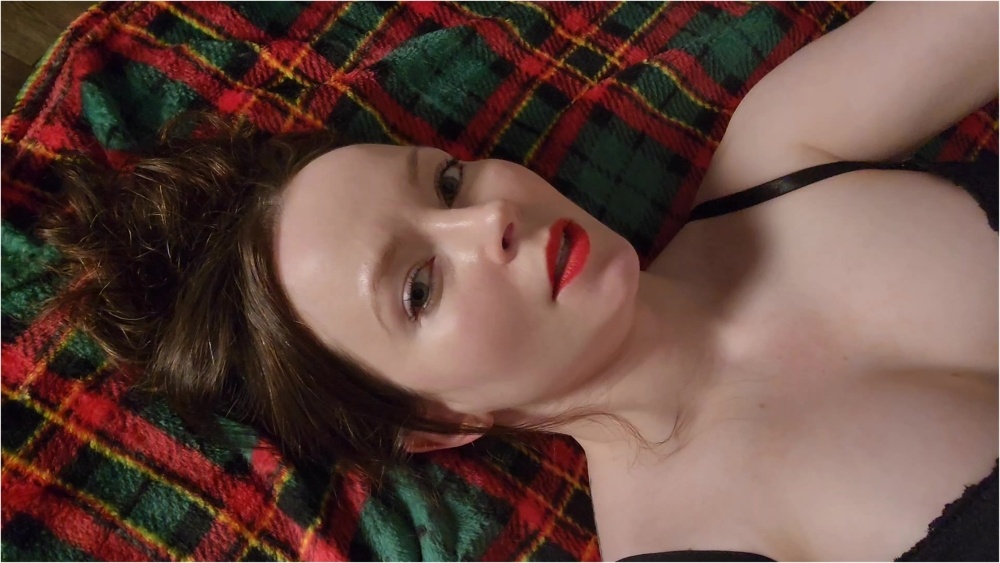 TheTinyFeetTreat – Cum On My Face