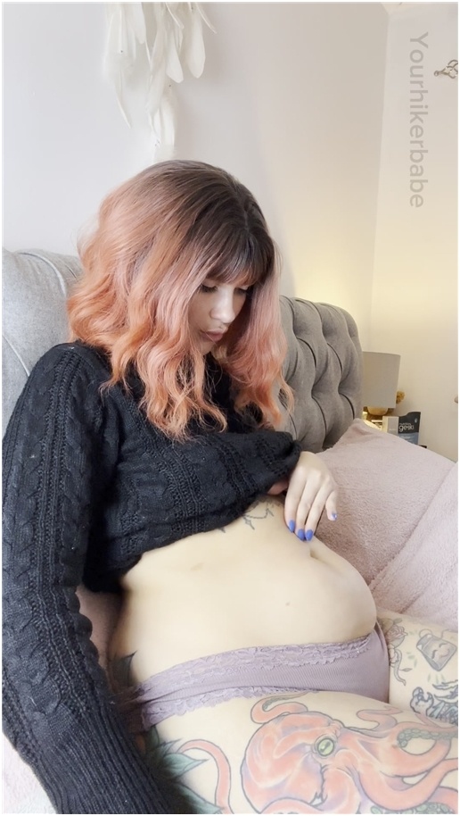 Yourhikerbabe – Alien In Tummy Causes Climax With Bellybutton Fingering