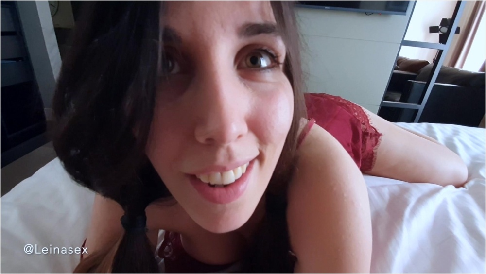 Leina Sex – Una Hermanastra muy Zorra