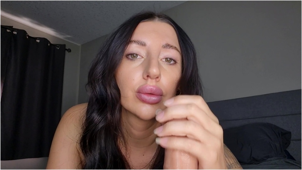 Tattooed Temptress – Bimbofication With Every Stroke