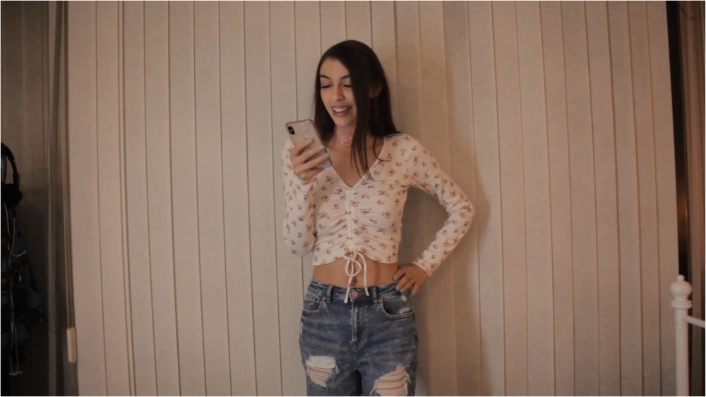 ChloeNight – Custom Cock Rating #17