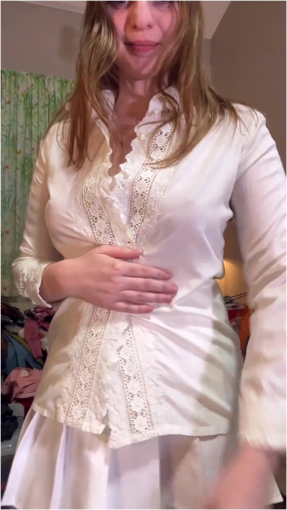 Delilah Cass – Closet Clean Out Tops Edition